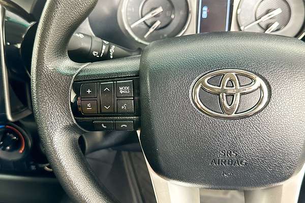 2023 Toyota HILUX SR (4x4) GUN126R 4X4