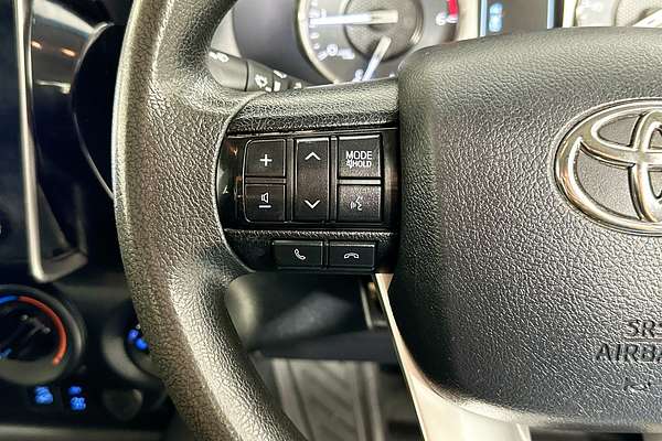 2022 Toyota HILUX SR (4x4) GUN126R 4X4