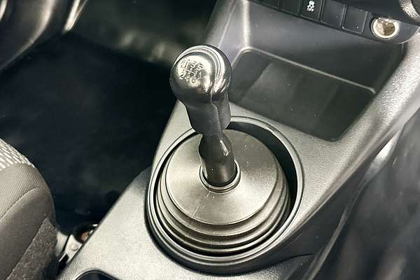 2019 Toyota HILUX WORKMATE HI-RIDER GUN135R MY19 UPGRADE REAR WHEEL DRIVE