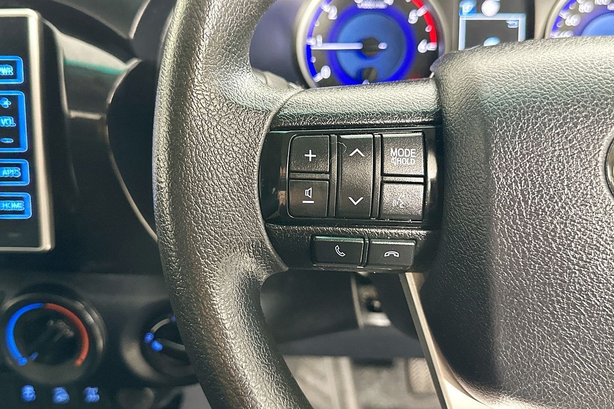 2019 Toyota HILUX SR (4x4) GUN126R MY19 4X4