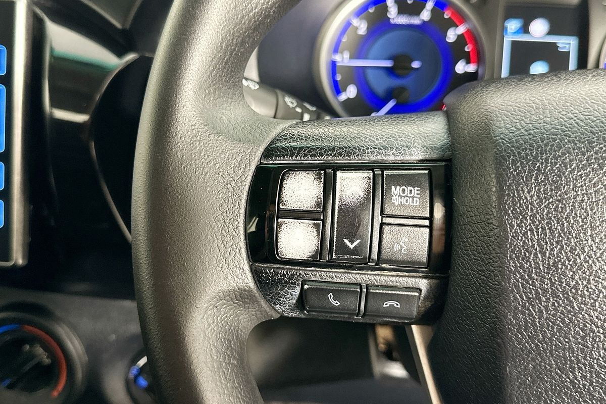 2020 Toyota HILUX SR (4x4) GUN126R MY19 UPGRADE 4X4