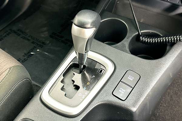 2018 Toyota HILUX SR5 (4x4) GUN126R MY17 4X4