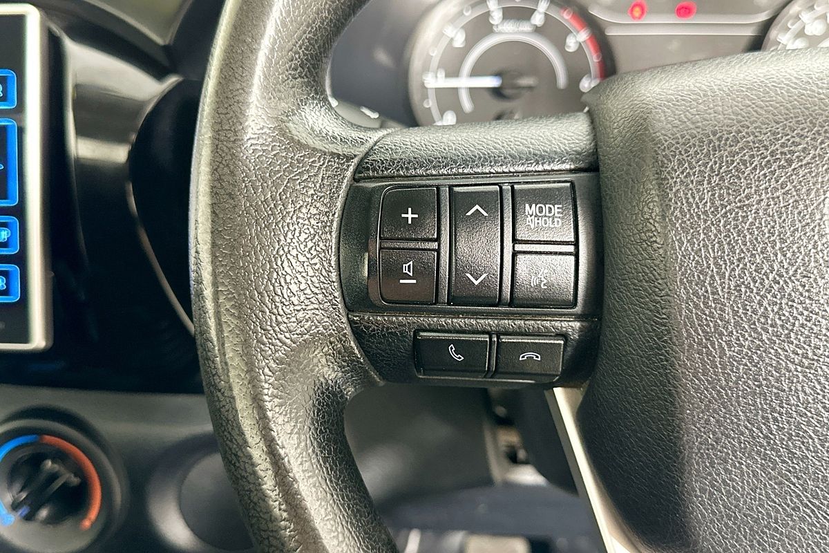 2016 Toyota Hilux WORKMATE GUN122R REAR WHEEL DRIVE