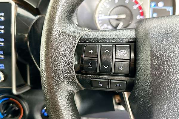 2021 Toyota HILUX SR (4x4) GUN126R 4X4