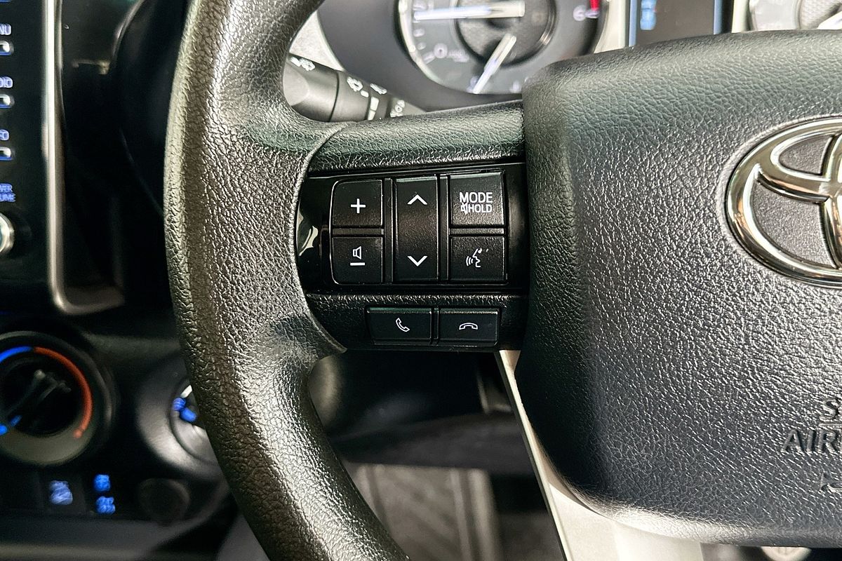 2022 Toyota HILUX SR (4x4) GUN126R 4X4