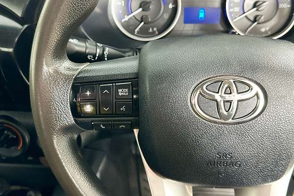 2018 Toyota HILUX SR (4x4) GUN126R MY19 4X4