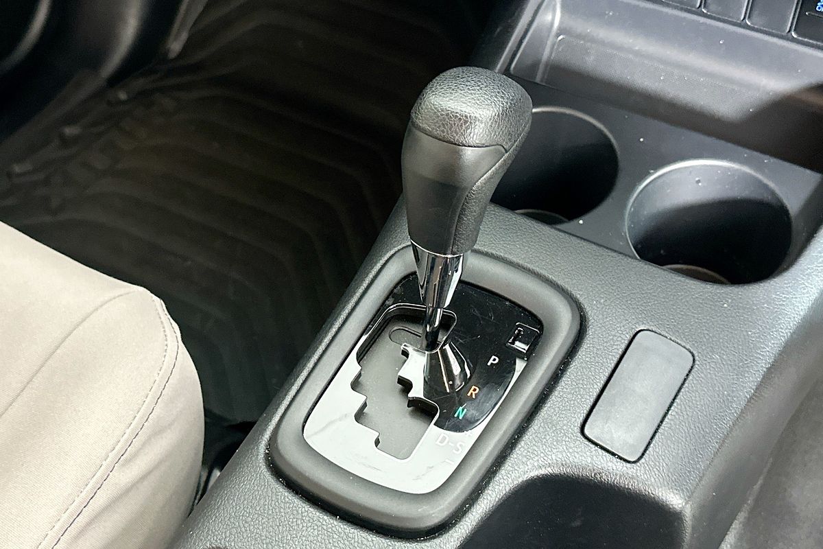 2025 Toyota HILUX WORKMATE (4x4) GUN125R RC 4X4