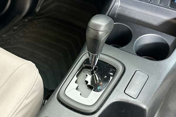 2025 Toyota HILUX WORKMATE (4x4) GUN125R RC 4X4