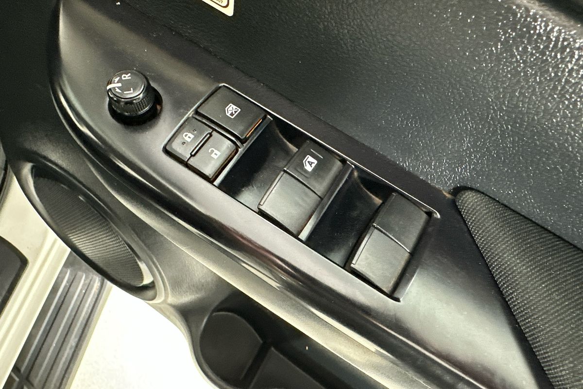 2021 Toyota HILUX SR GUN126R 4X4