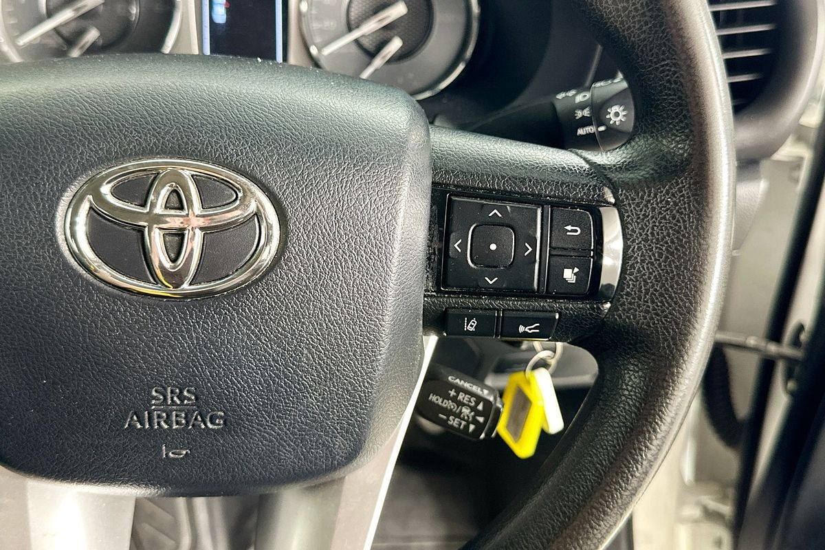 2021 Toyota HILUX SR (4x4) GUN126R 4X4