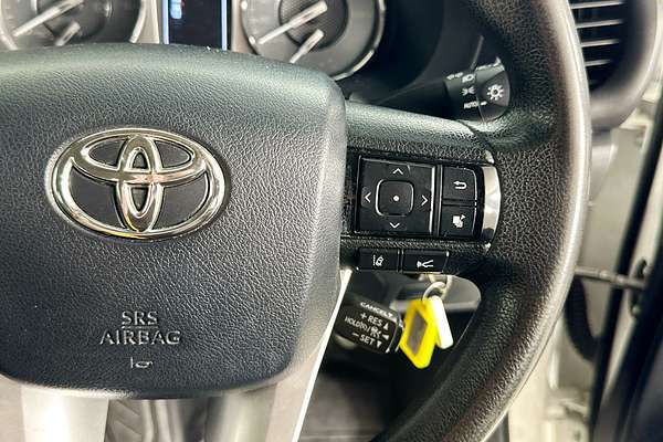 2021 Toyota HILUX SR (4x4) GUN126R 4X4