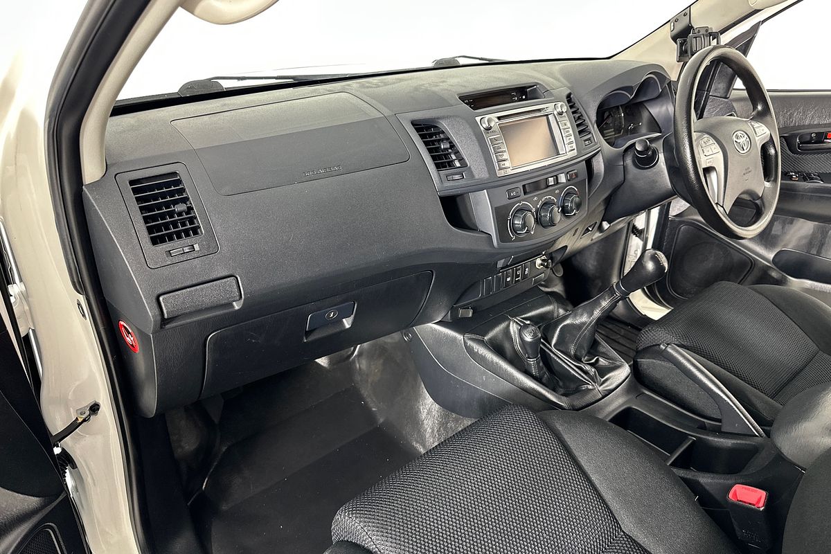 2015 Toyota Hilux SR KUN26R 4X4