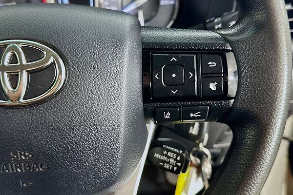 2021 Toyota HILUX SR (4x4) GUN126R FACELIFT 4X4