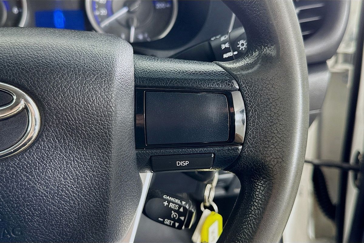 2017 Toyota HILUX SR (4x4) GUN126R MY17 4X4