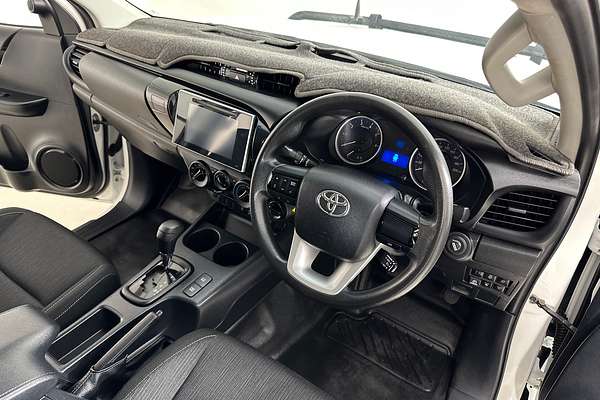 2018 Toyota HILUX SR (4x4) GUN126R MY17 4X4