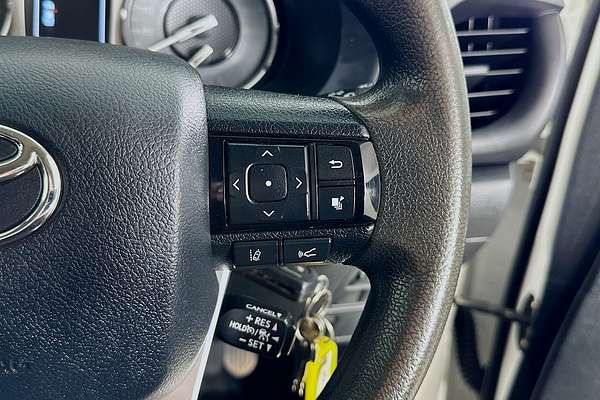 2021 Toyota HILUX SR (4x4) GUN126R FACELIFT 4X4