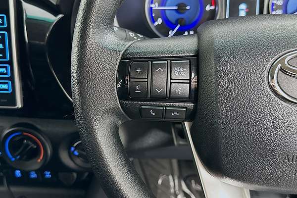 2019 Toyota HILUX SR GUN126R 4X4