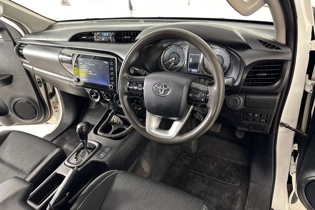 2022 Toyota HILUX SR (4x4) GUN126R 4X4