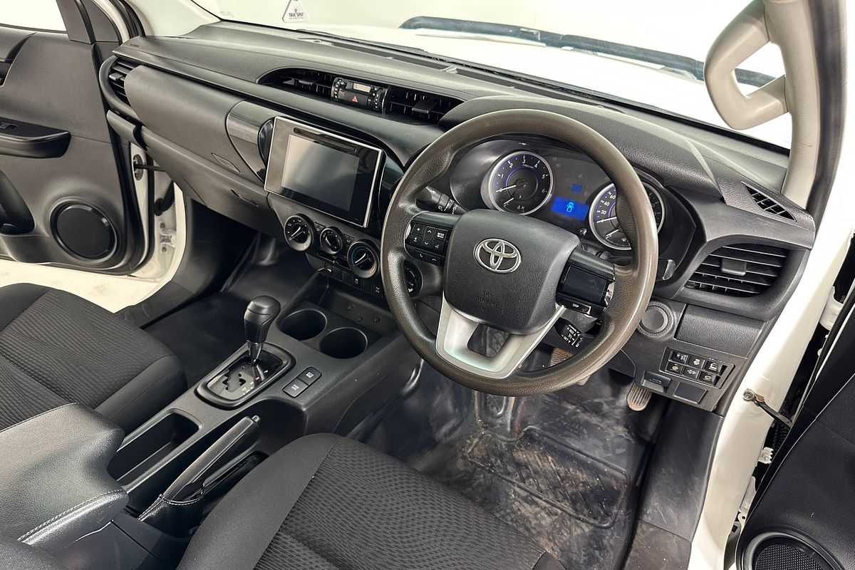 2018 Toyota HILUX SR GUN126R 4X4
