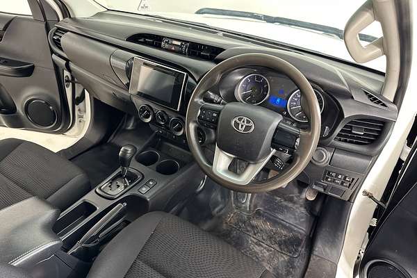 2018 Toyota HILUX SR GUN126R 4X4