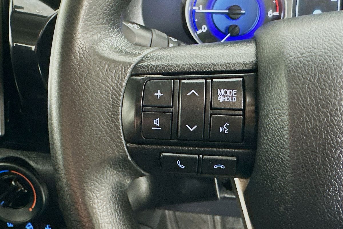 2019 Toyota HILUX SR (4x4) GUN126R MY19 UPGRADE 4X4