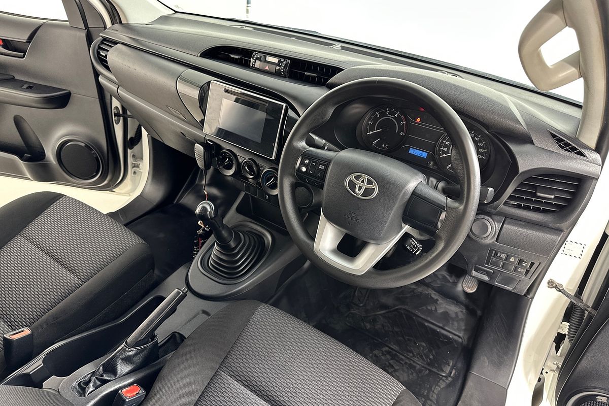2018 Toyota HILUX WORKMATE GUN122R MY17 REAR WHEEL DRIVE