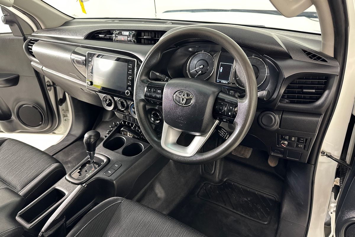 2022 Toyota HILUX SR (4x4) GUN126R 4X4