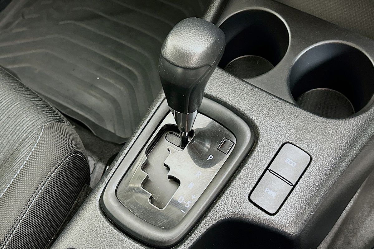 2022 Toyota HILUX SR (4x4) GUN126R 4X4