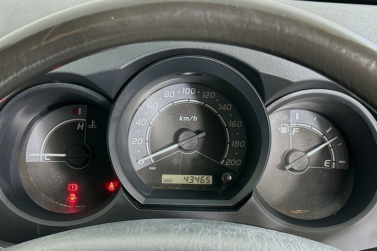2010 Toyota HILUX WORKMATE TGN16R MY11 UPGRADE REAR WHEEL DRIVE
