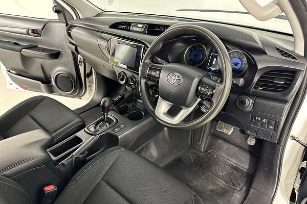 2020 Toyota HILUX SR (4x4) GUN126R MY19 UPGRADE 4X4