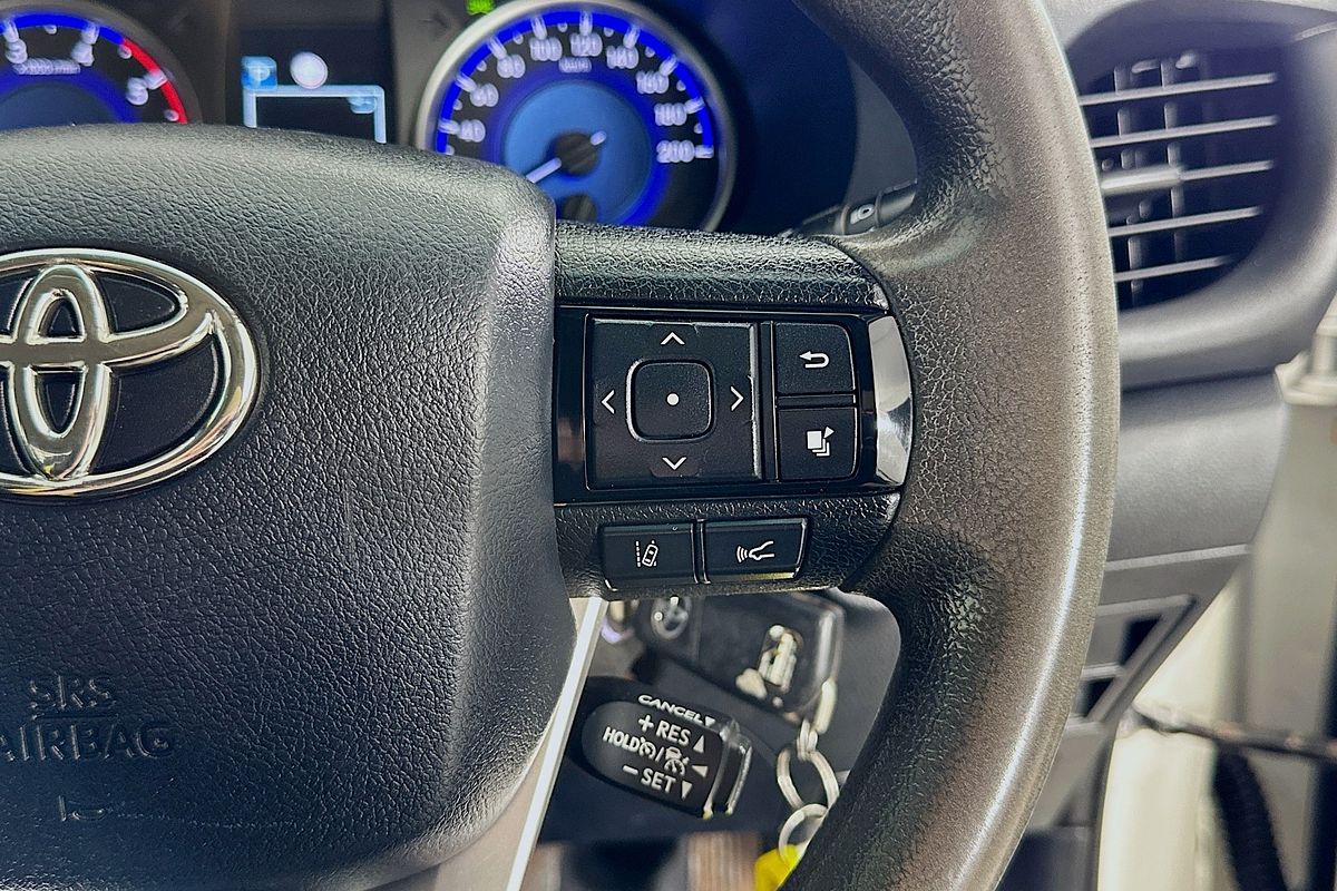 2020 Toyota HILUX SR (4x4) GUN126R MY19 UPGRADE 4X4