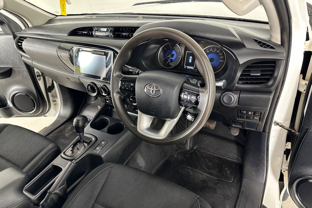 2020 Toyota HILUX SR (4x4) GUN126R MY19 UPGRADE 4X4