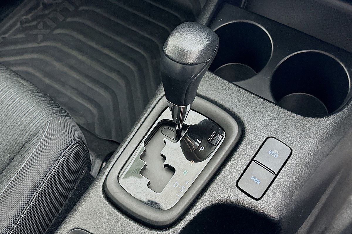 2023 Toyota HILUX SR GUN126R 4X4