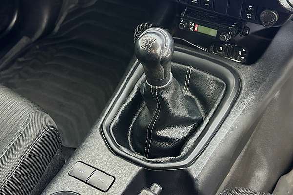 2022 Toyota HILUX SR (4x4) GUN126R 4X4
