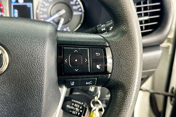 2021 Toyota HILUX SR (4x4) GUN126R FACELIFT 4X4