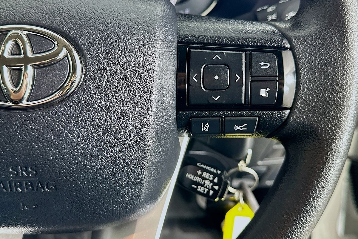 2023 Toyota HILUX SR (4x4) GUN126R 4X4
