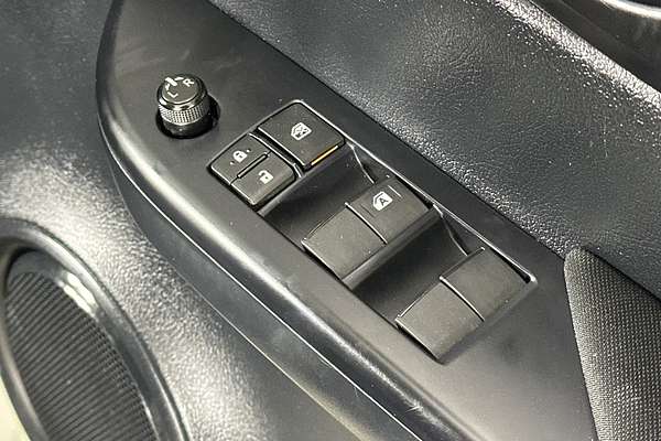 2022 Toyota HILUX SR (4x4) GUN126R 4X4