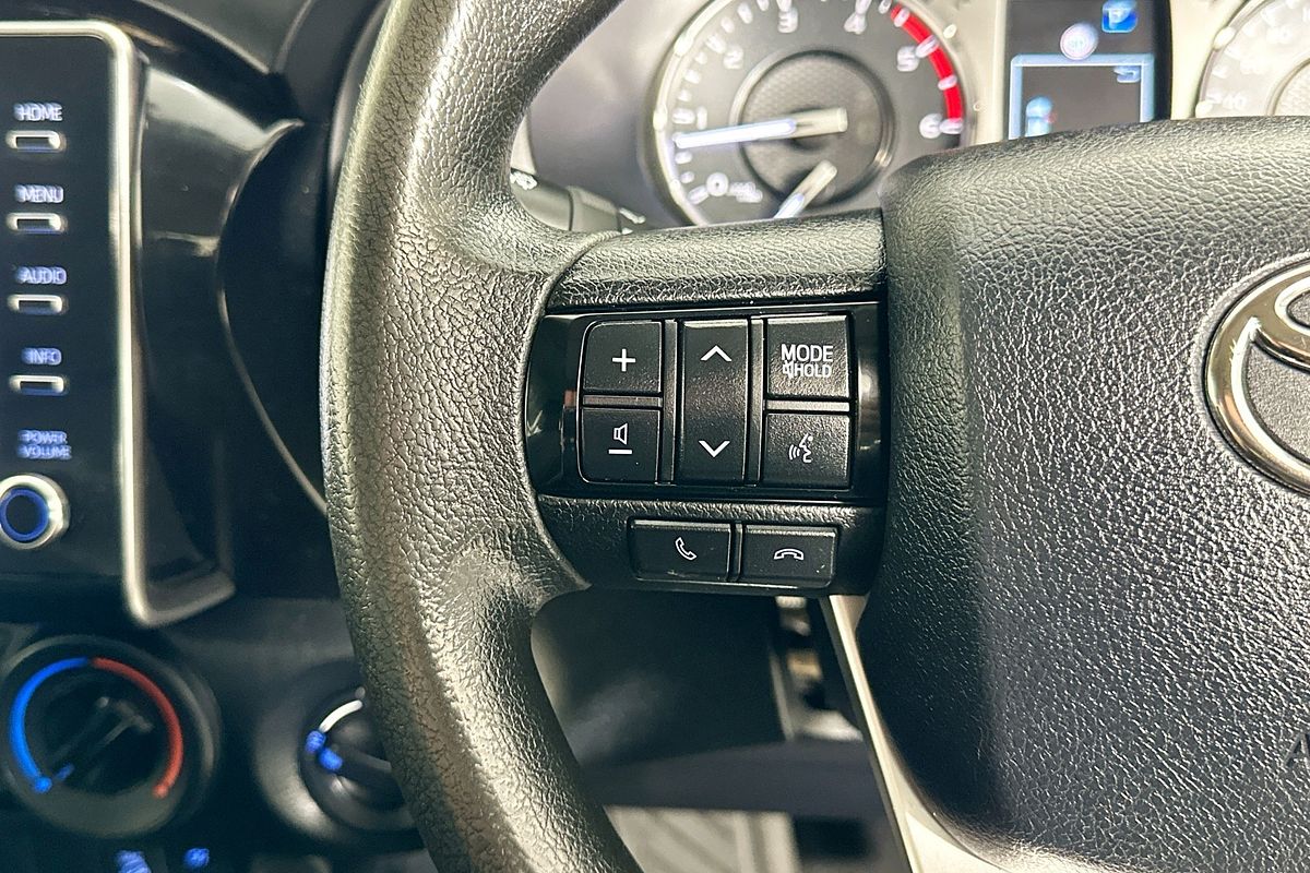 2022 Toyota HILUX SR (4x4) GUN126R 4X4