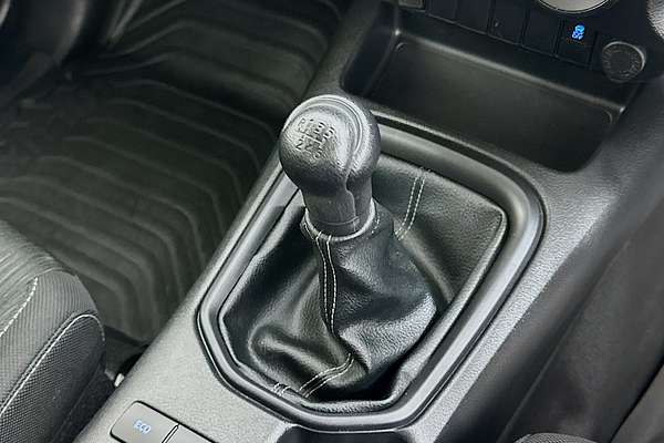 2022 Toyota HILUX SR HI-RIDER (4x2) GUN136R REAR WHEEL DRIVE