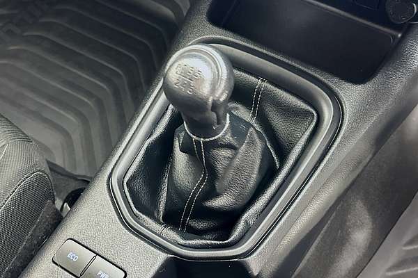 2022 Toyota HILUX SR HI-RIDER (4x2) GUN136R REAR WHEEL DRIVE