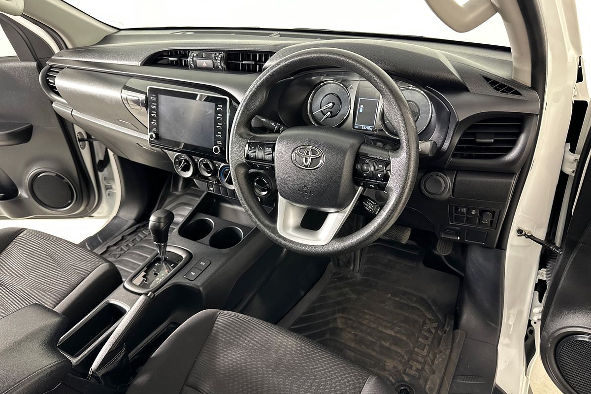 2022 Toyota HILUX SR (4x4) GUN126R 4X4