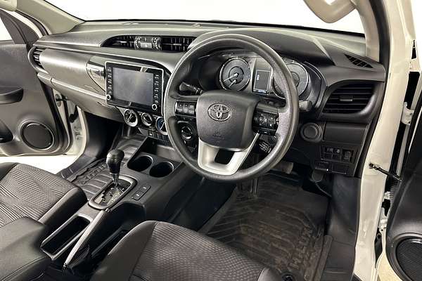 2022 Toyota HILUX SR (4x4) GUN126R 4X4