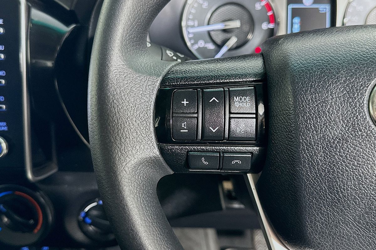 2022 Toyota HILUX SR (4x4) GUN126R 4X4