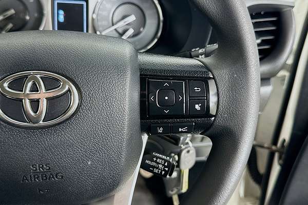 2021 Toyota HILUX SR (4x4) GUN126R 4X4