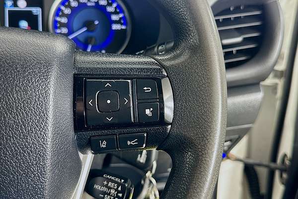 2020 Toyota HILUX SR (4x4) GUN126R MY19 UPGRADE 4X4