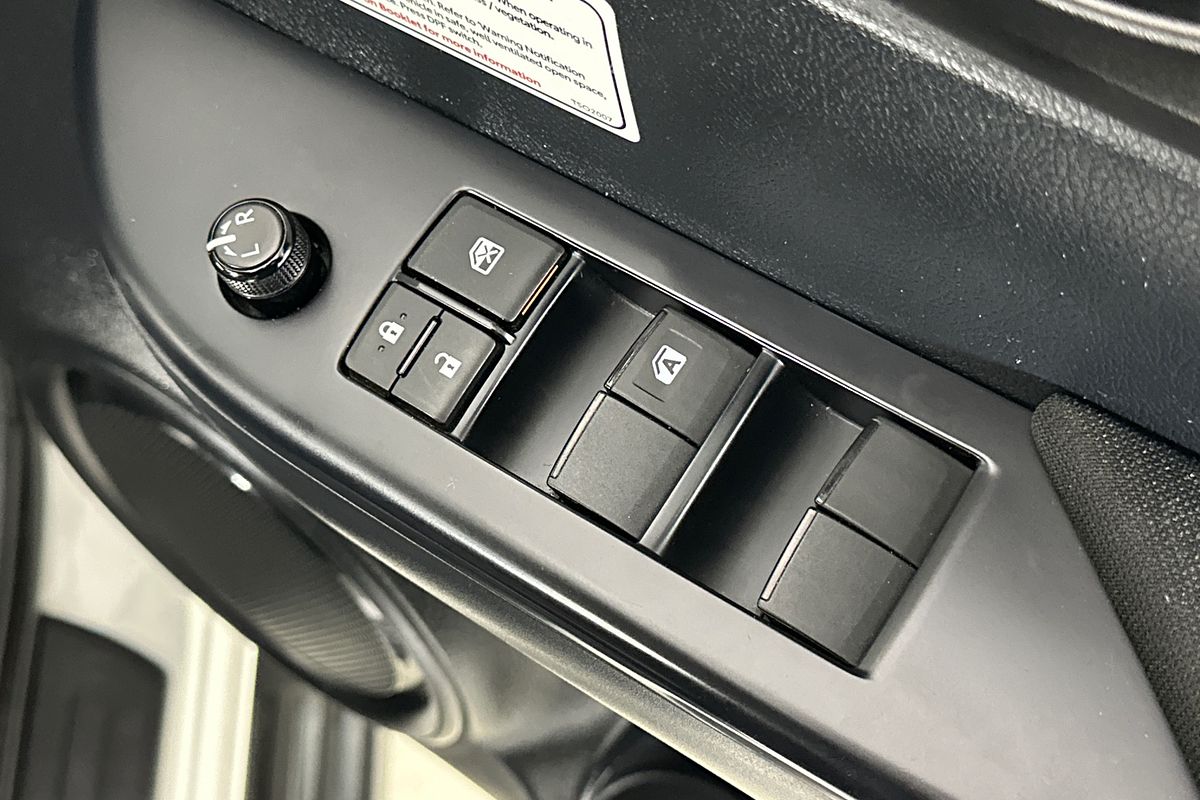 2022 Toyota HILUX SR (4x4) GUN126R 4X4