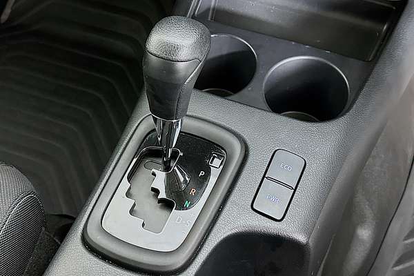 2024 Toyota HILUX SR (4x4) GUN126R 4X4
