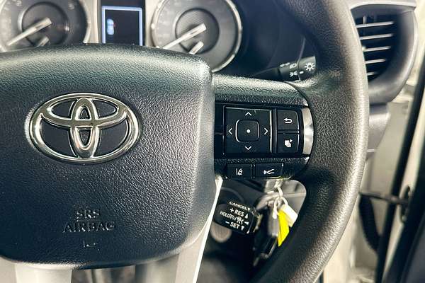 2021 Toyota HILUX SR (4x4) GUN126R FACELIFT 4X4
