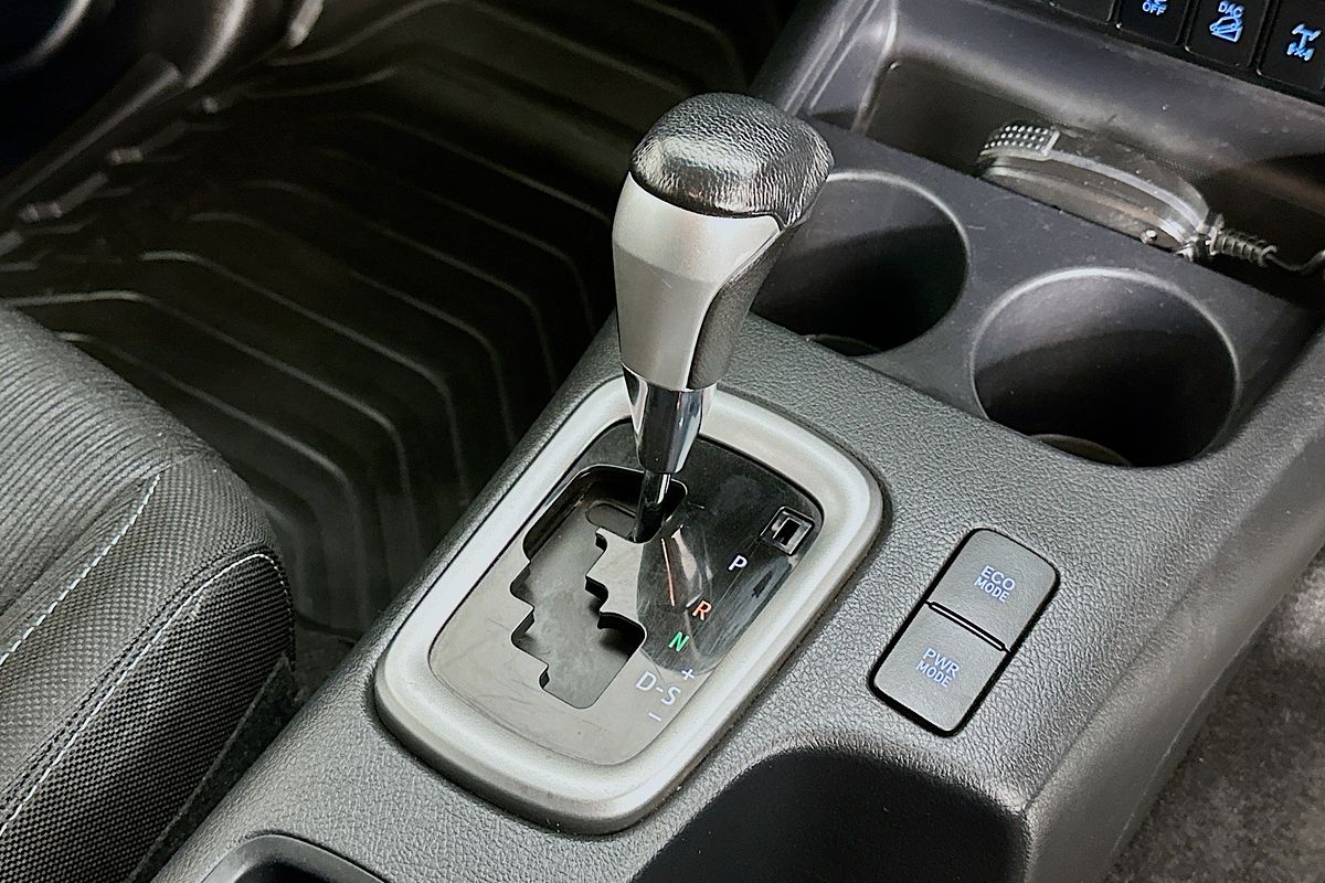 2019 Toyota HILUX SR5 (4x4) GUN126R MY19 4X4