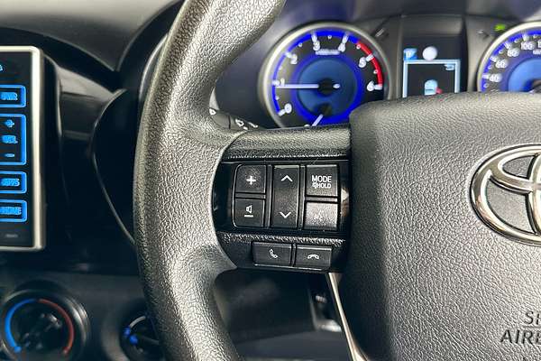 2019 Toyota Hilux SR (4x4) GUN126R MY19 UPGRADE 4X4